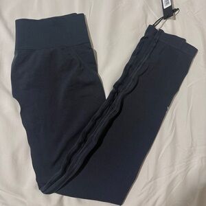 ONER ACTIVE Effortless Mid Rise Leggings with Gray Logo (S/Regular)